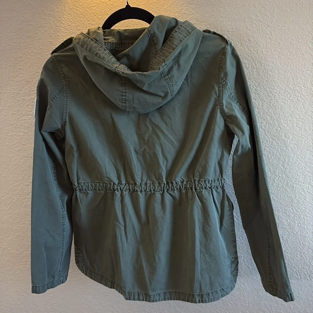 The Story Hooded Army Green Military Style Jacket with Patches/ Size Small